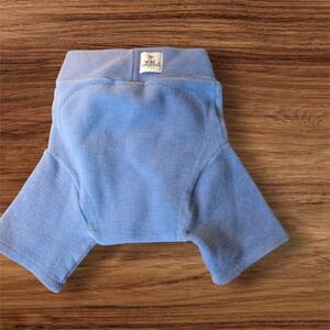 Wild coconut wear interlock wool shorties size large toddler light blue